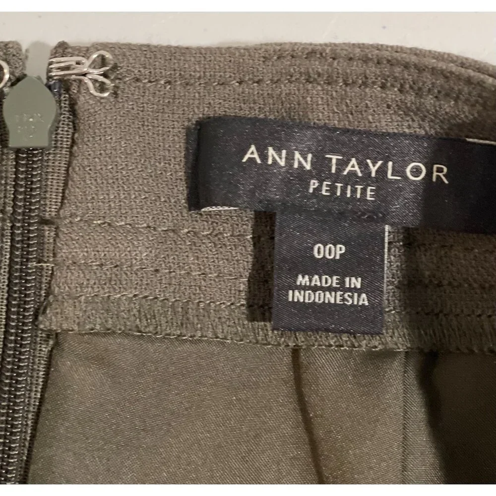 Ann Taylor Petite Olive Green A-Line Skirt With D-Ring Belt - Picture 10 of 14